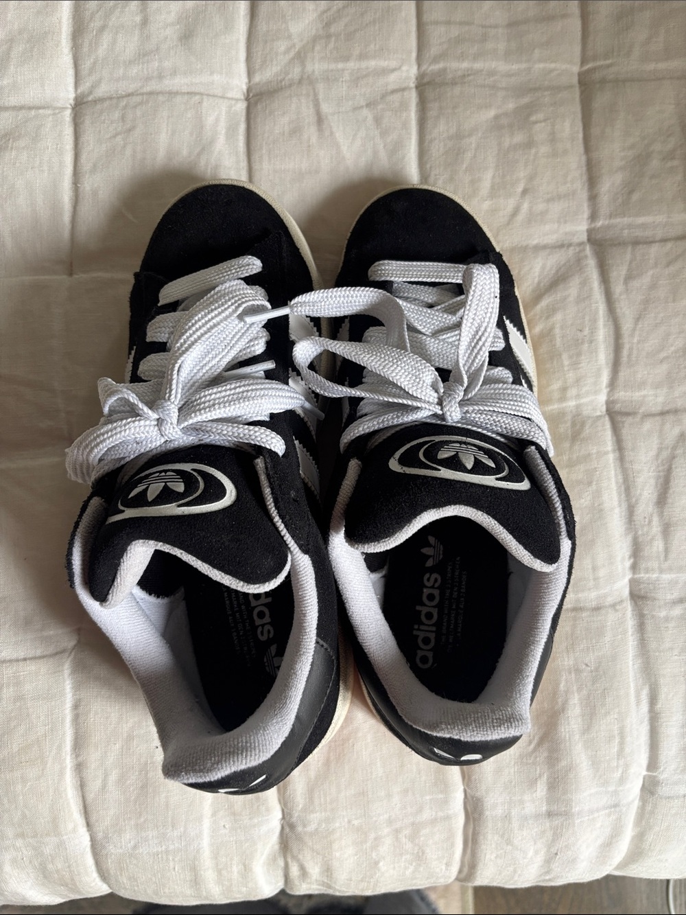 Adidas women’s campus Black & White Skate-Inspired Sneakers